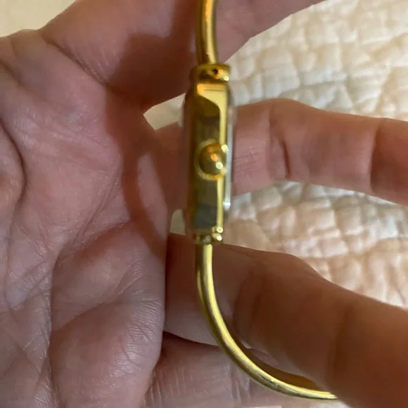 Gold Bangle Women's Watch 1900l MOP face - Picture 4 of 8